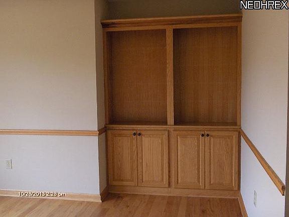 4th image of 4189 Pletzer Blvd