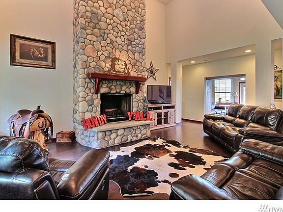 5th image of 615 Medicine Bend Ln SE