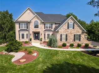 129 Chase Hollow Dr, Nazareth, PA 18064