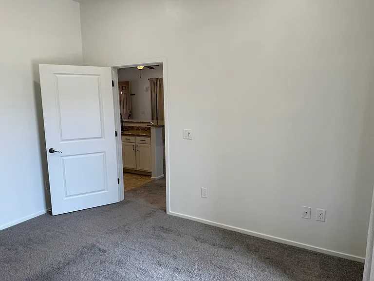 2028 E River Rd #203 — Photo 22