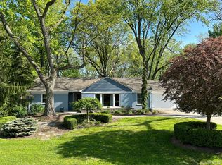 2905 W Hickory Grove Rd, Bloomfield Hills, MI 48302