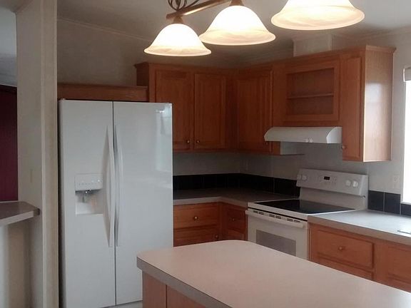 3rd image of 16633 SE 96th Ave