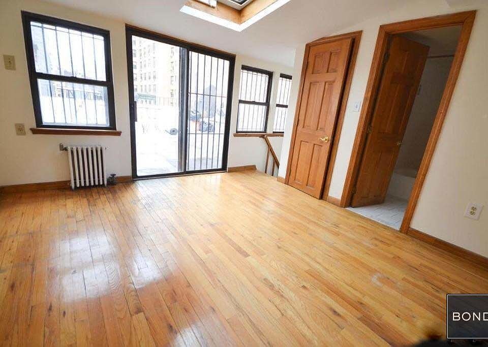 1st image of 255 W 93rd St Ph S