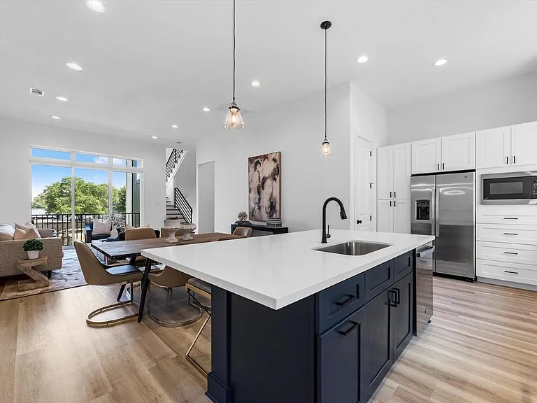 5904 Val Verde St — Photo 4