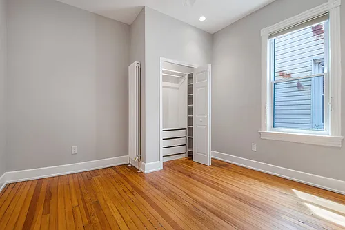8 R St NW Photo 1