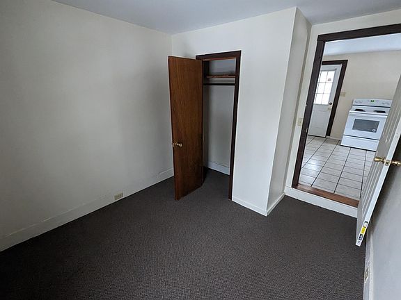 5th image of 723 Alexandria St