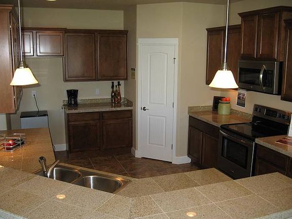 Spacious Kitchen