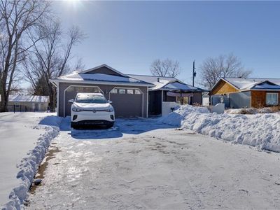 2451 Brookside Dr, Lawrence, KS, 66047