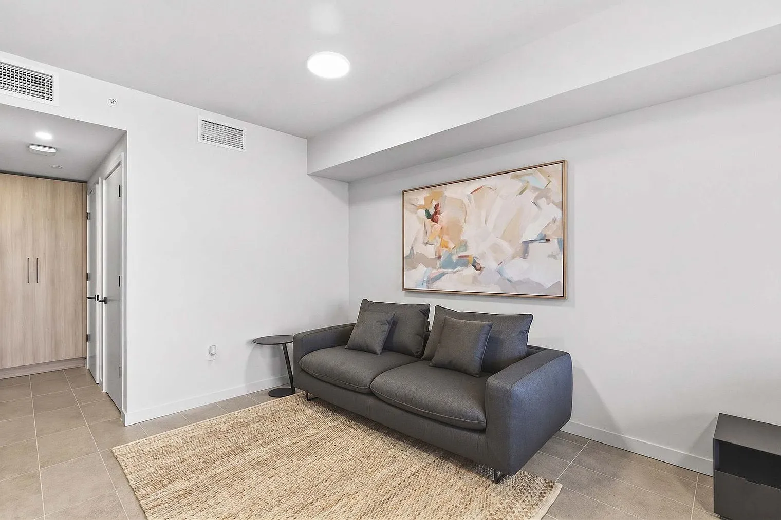 Studio, 1.0 bath, 452 sqft, $5,421 — Photo 3