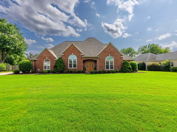 1700 Brentwood, Muscle Shoals, AL 35661