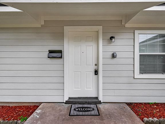 2nd image of 14022 Rosecrest Dr