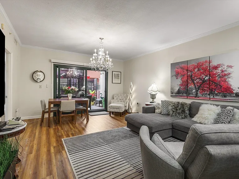 121 N Monroe St #5004 — Photo 11