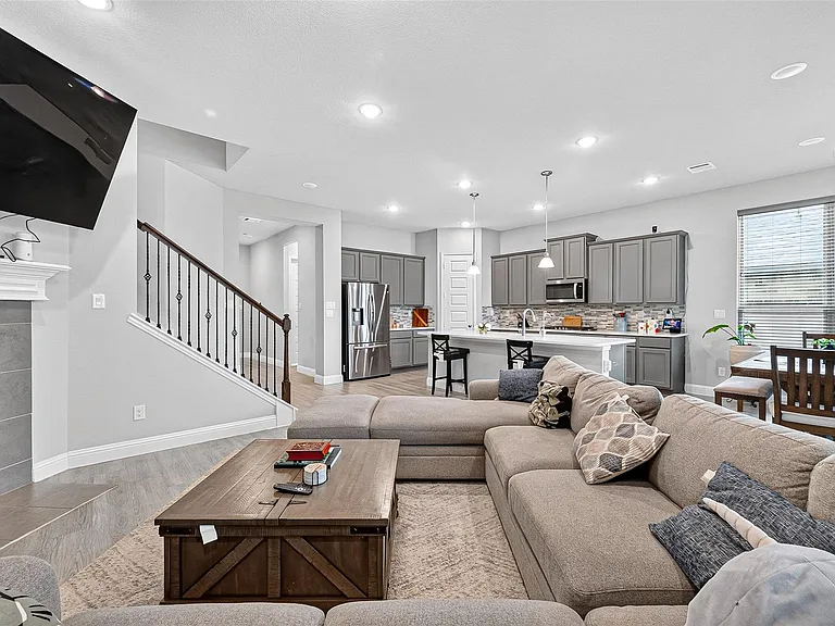 6506 Tiburon Lakes Dr — Photo 10