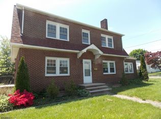 215-217 Knopf St, Manville, NJ 08835