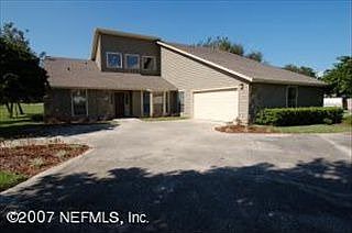 2nd image of 1620 Colonial Dr