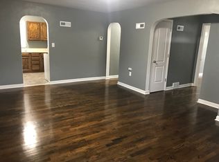 203 E Dryden St, Odessa, MO 64076
