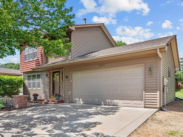 14121 Shore Ln NE, Prior Lake, MN 55372