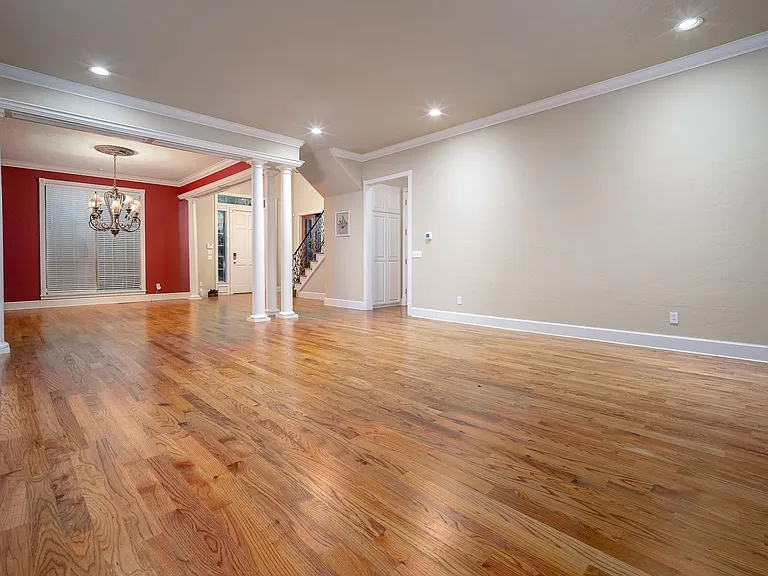 1032 W Lindsey St #A — Photo 4