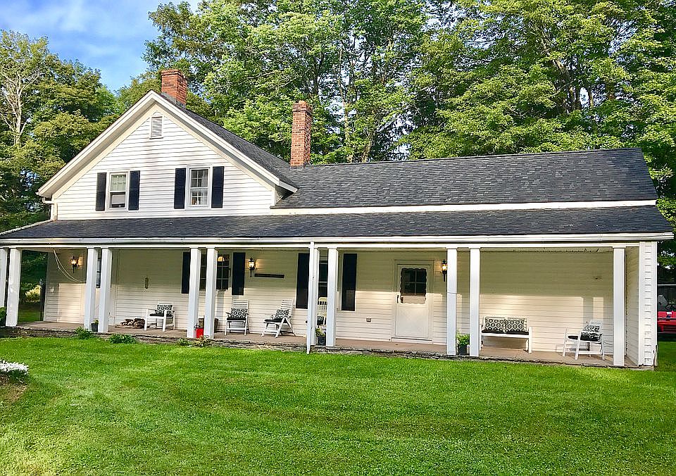 Renovated Farmhouse 