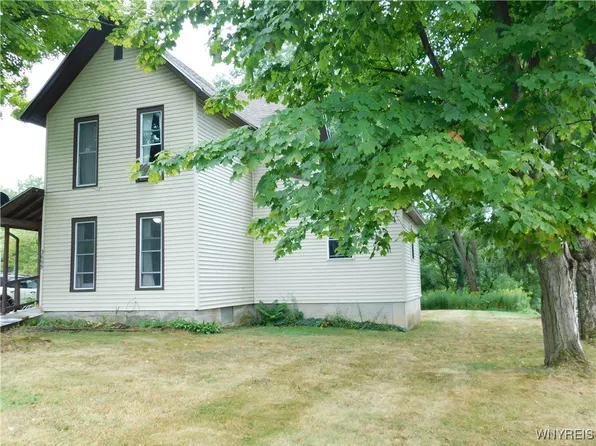 3695 Route 39, Collins, NY 14034