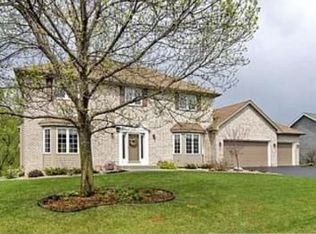 6704 Harlan Dr, Eden Prairie, MN 55346