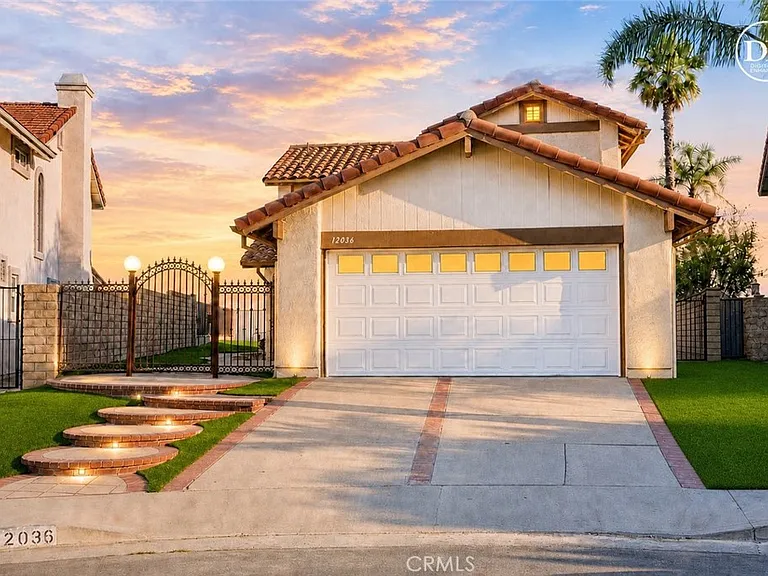 12036 Shadow Ridge Way — Photo 1