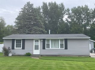 3429 Ada Dr, Bay City, MI 48706