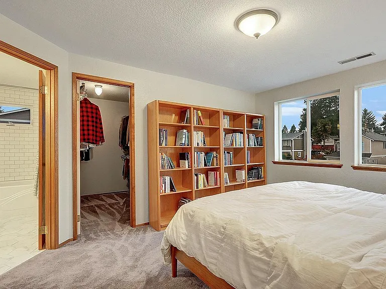 3723 N Bennett St — Photo 12
