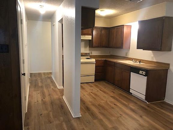 2nd image of 5817 Tinsley Dr