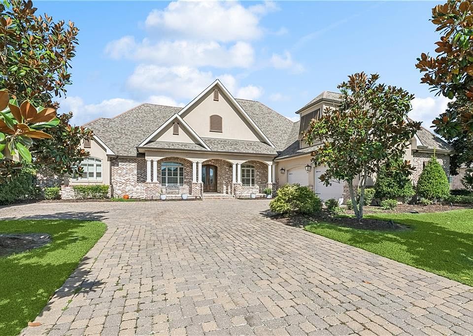 1st image of 117 Hardwood Dr