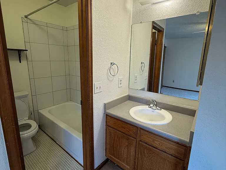 6262 Willow Ln — Photo 15