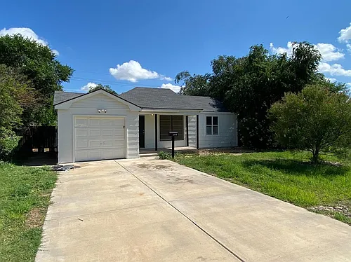 3116 33rd St Photo 1