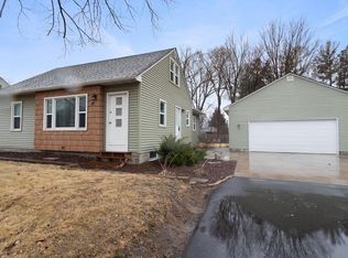4 North Rd, Circle Pines, MN 55014