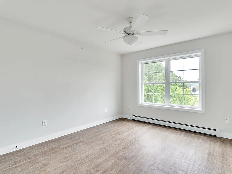25 Armory Ln #G — Photo 2