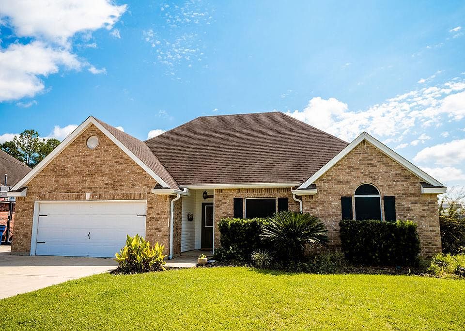 1st image of 5765 Summerwood Ln