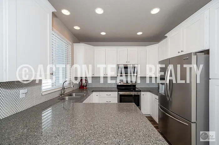 794 W Star Spangled Dr — Photo 10