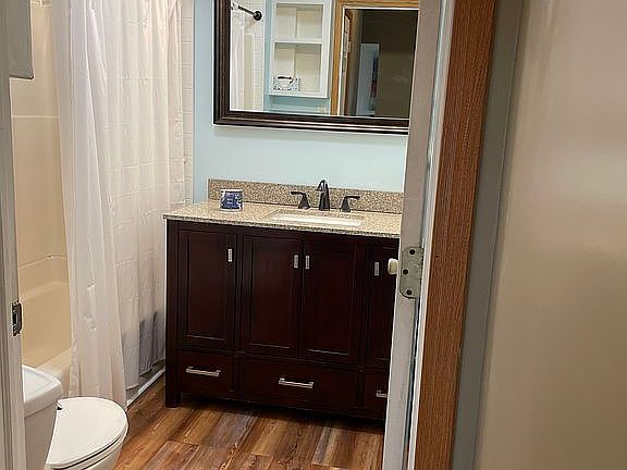 4th image of 2217 Dogwood Rdg