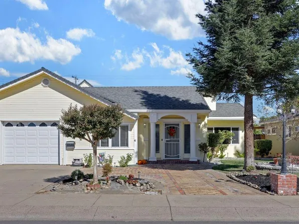 1507 Holly Dr, Lodi, CA 95242