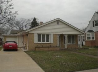 708 N Dee Rd, Park Ridge, IL 60068