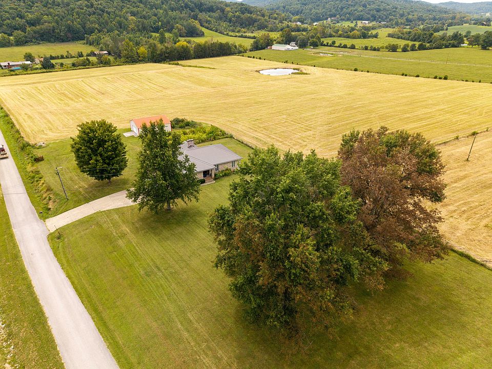 1st image of 46 Pendleton Hollow Rd