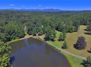 2464 Asbury Mill Rd, Cleveland, GA 30528