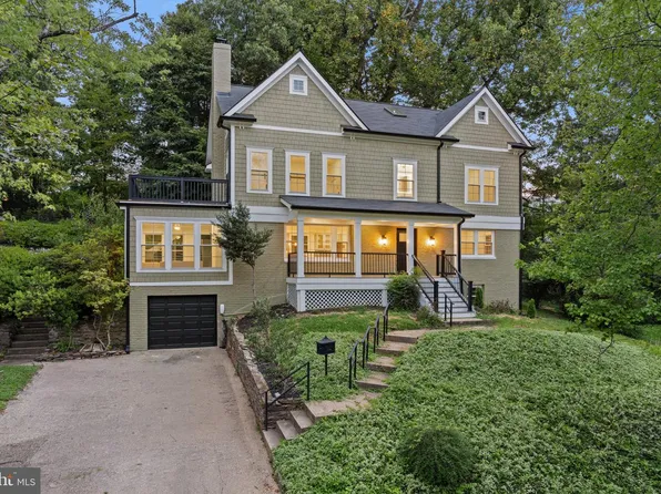 9414 Wadsworth Dr, Bethesda, MD 20817