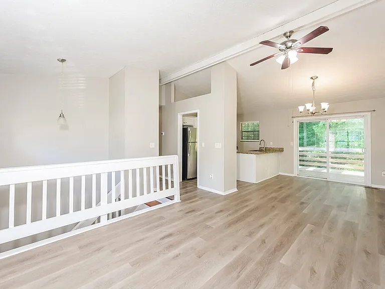 2068 Lown Farm Ln — Photo 4