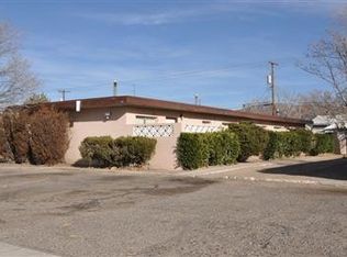 428 Arizona St SE, Albuquerque, NM 87108