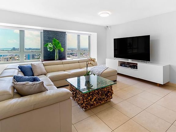 3rd image of 103-105 De Diego Ave #2203S