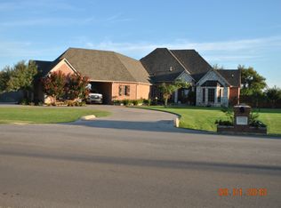 13013 SW 41st St, Yukon, OK 73099