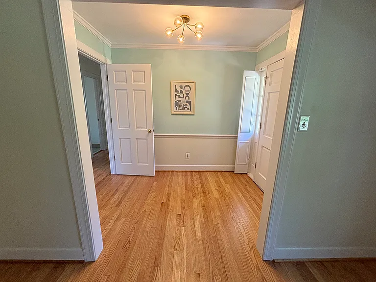 2808 Glen Burnie Dr — Photo 4