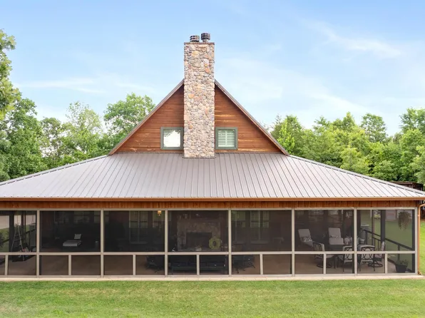 5688 State Highway 8, Linden, TX 75563