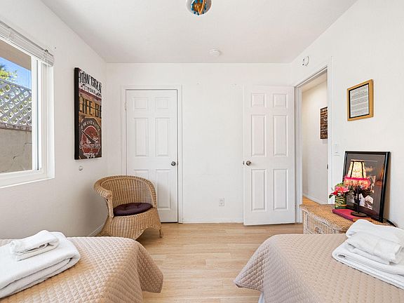 4th image of 54190 Avenida Martinez