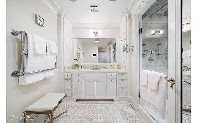 Rented by Douglas Elliman | media 9